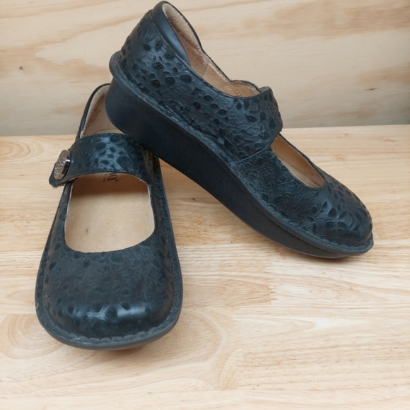 Alegria Paloma PAL Embossed Floral Black Mary Jane Clogs Shoes EU36 - Picture 2 of 9